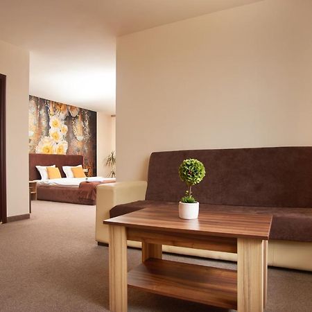 Hotel Flamingo Plovdiv Extérieur photo