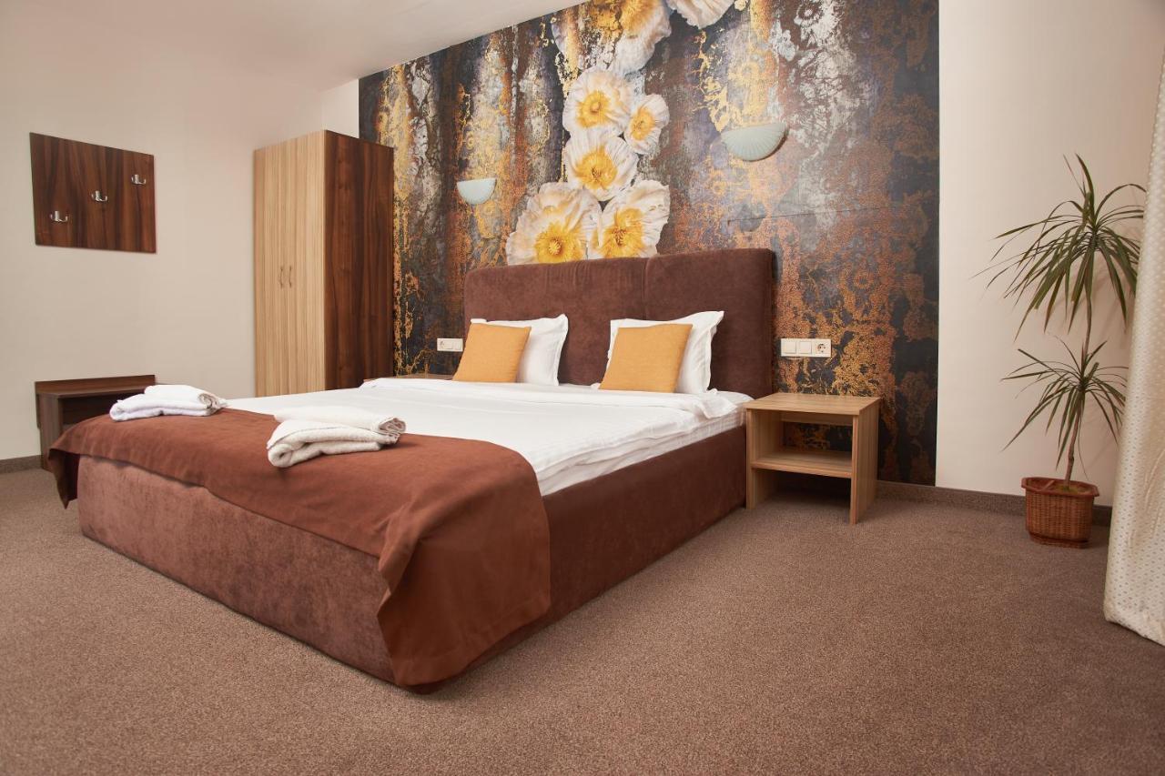 Hotel Flamingo Plovdiv Extérieur photo