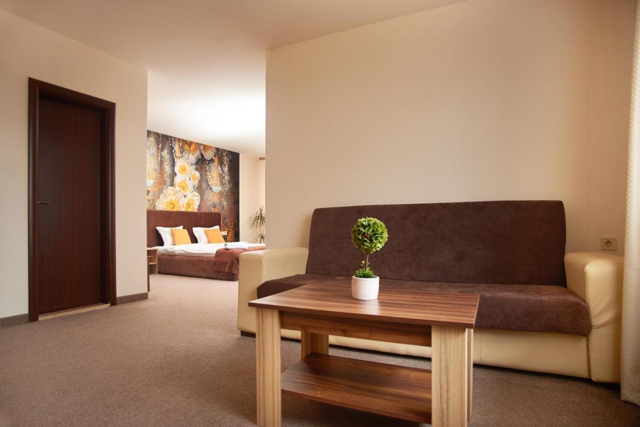 Hotel Flamingo Plovdiv Extérieur photo
