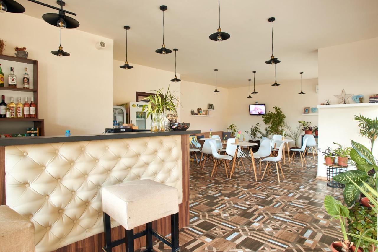 Hotel Flamingo Plovdiv Extérieur photo